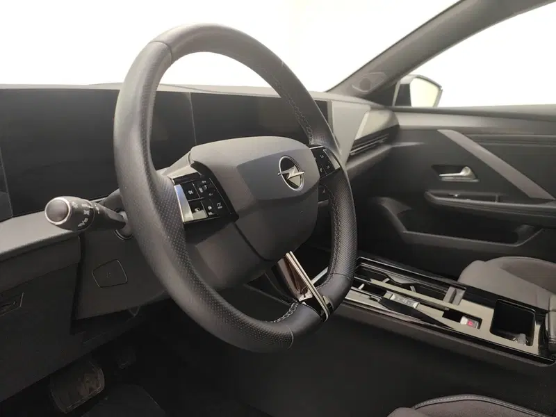 Opel Astra usata a Como (9)