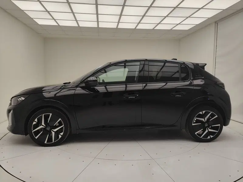 Peugeot 208 usata a Como (20)