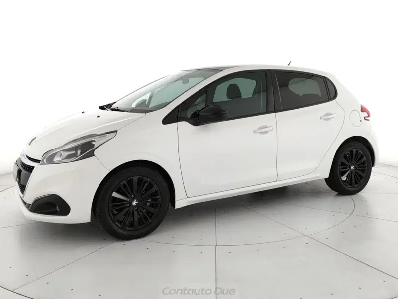 Peugeot 208 usata a Caserta
