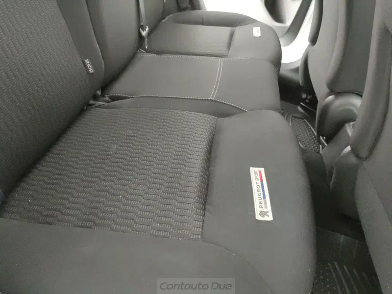 Peugeot 208 usata a Caserta (13)