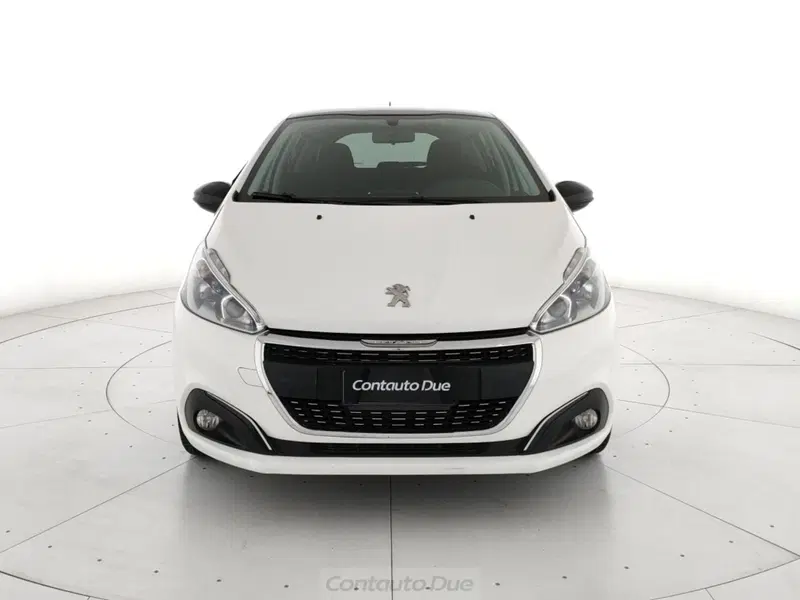 Peugeot 208 usata a Caserta (2)