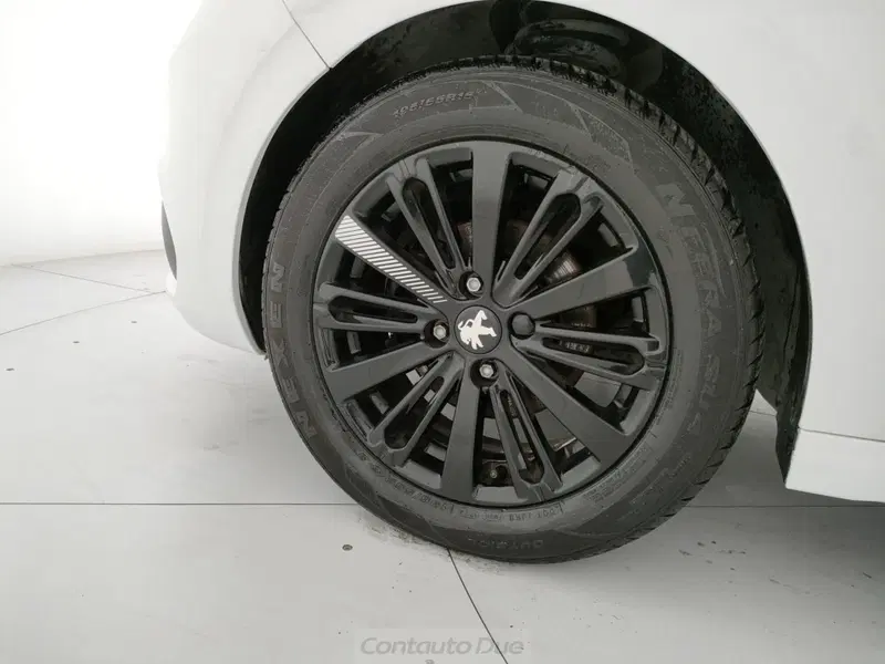 Peugeot 208 usata a Caserta (9)