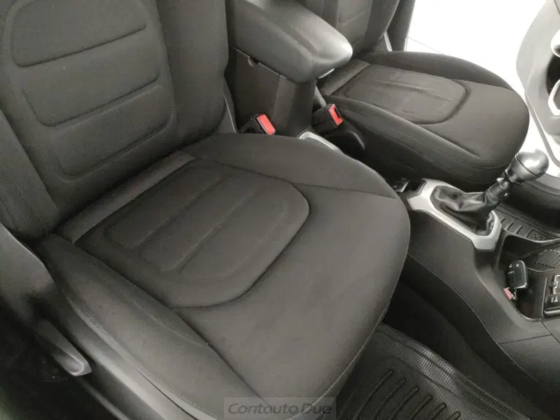 Jeep Renegade usata a Caserta (17)
