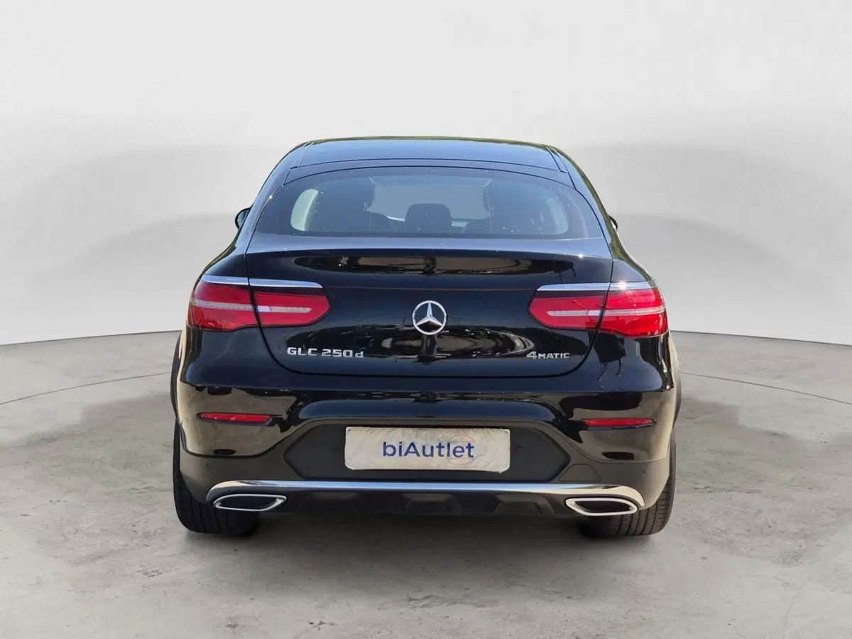 Mercedes-Benz GLC Coupé usata  (3)
