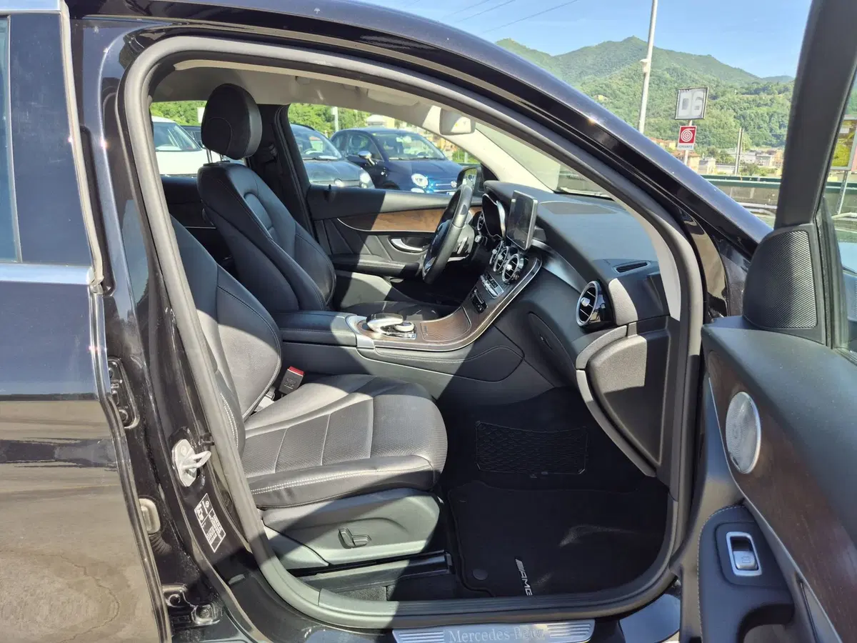 Mercedes-Benz GLC Coupé usata  (9)
