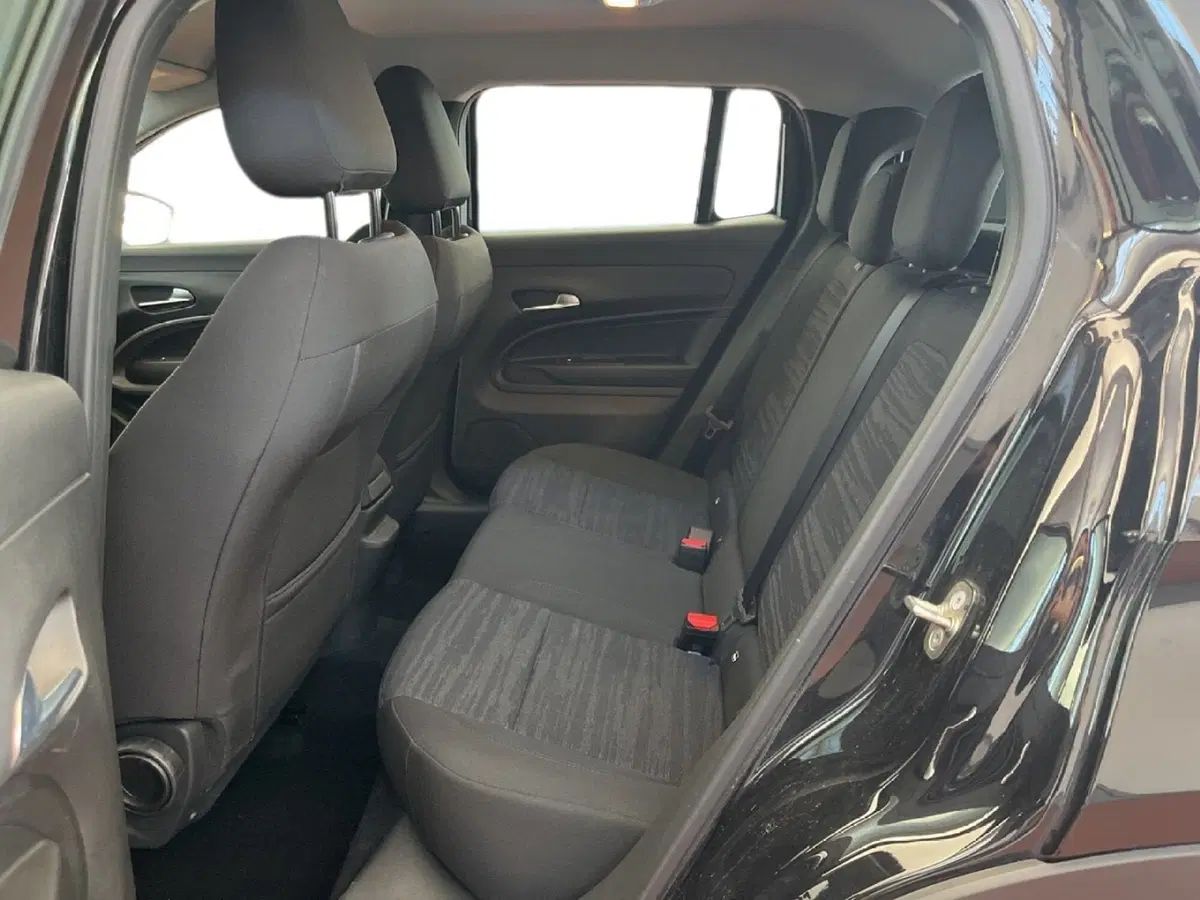 Jeep Avenger usata a Torino (9)