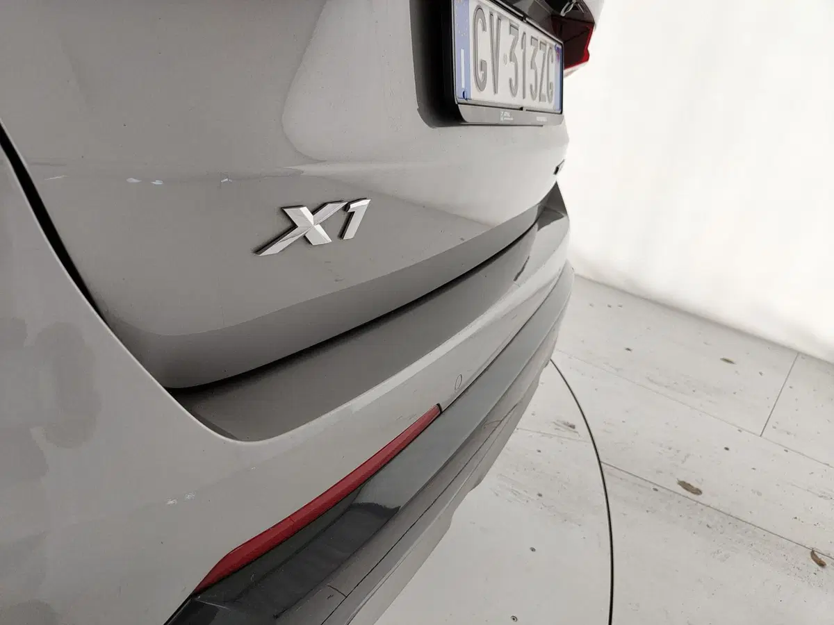 BMW X1 usata a Caserta (10)