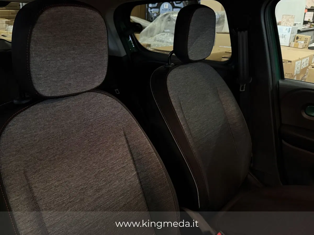 Renault Twingo nuova a Monza e Brianza (10)