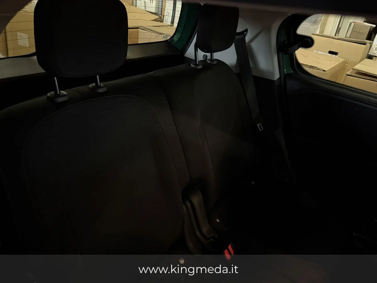Renault Twingo nuova a Monza e Brianza (15)