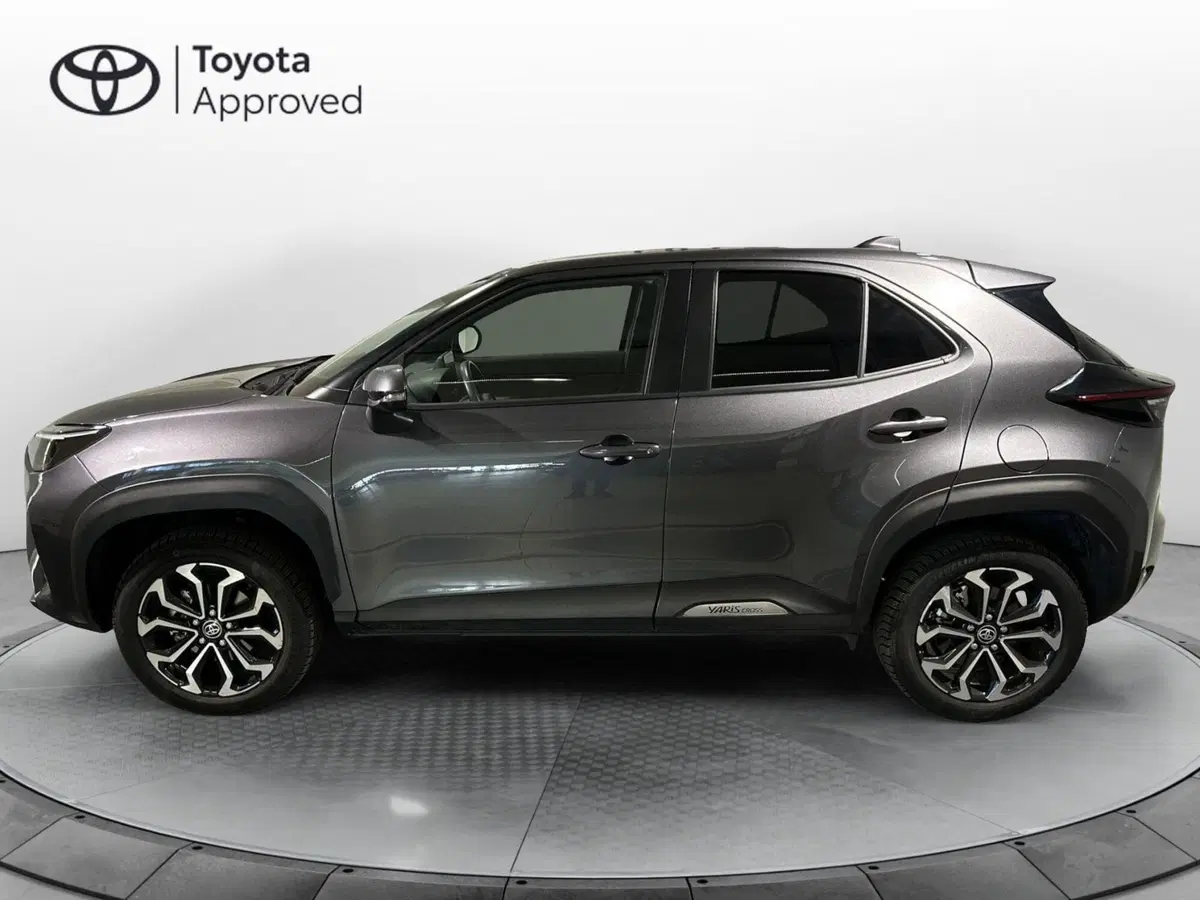 Toyota Yaris Cross usata a Milano (3)