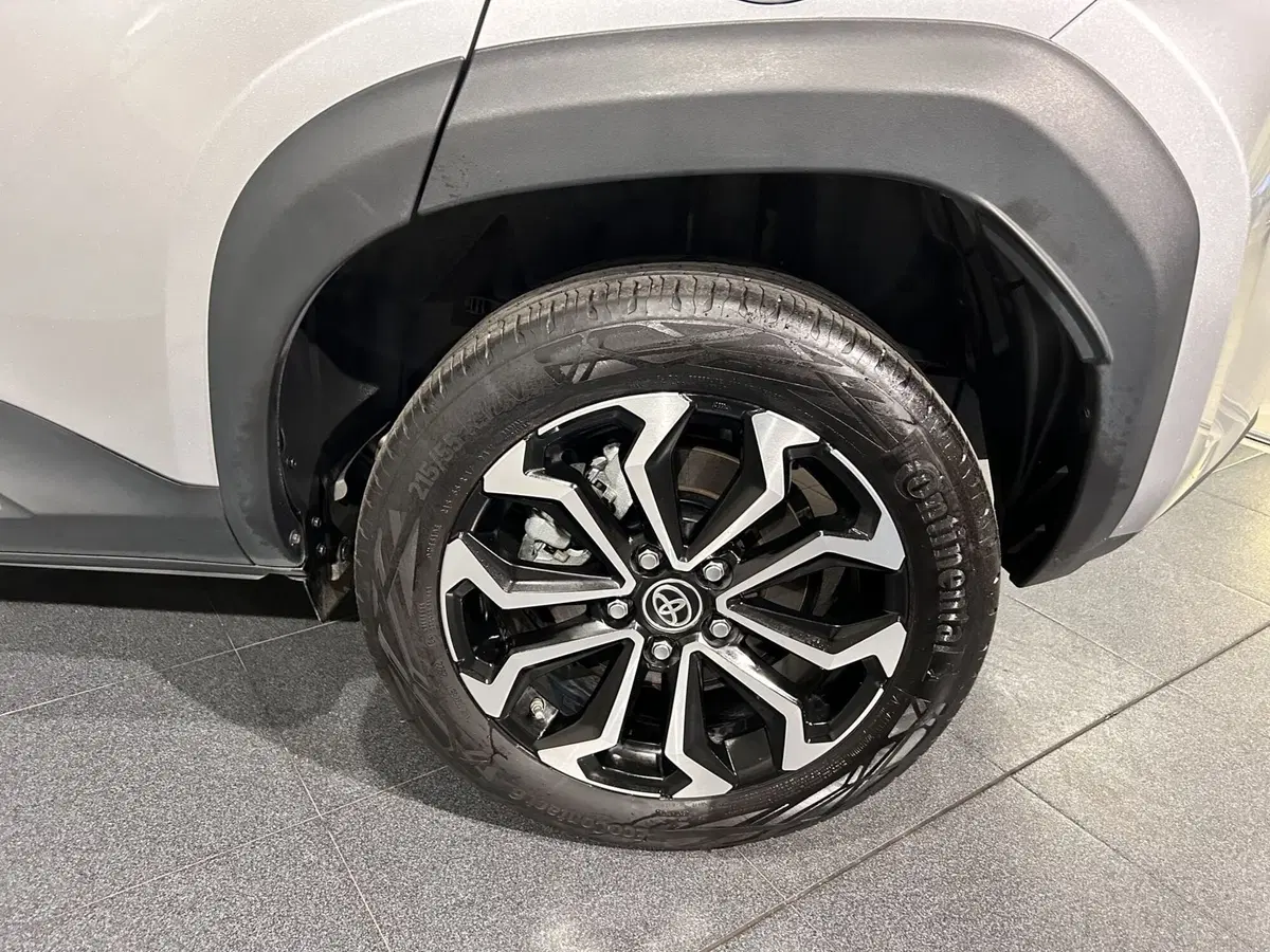 Toyota Yaris Cross usata a Milano (15)