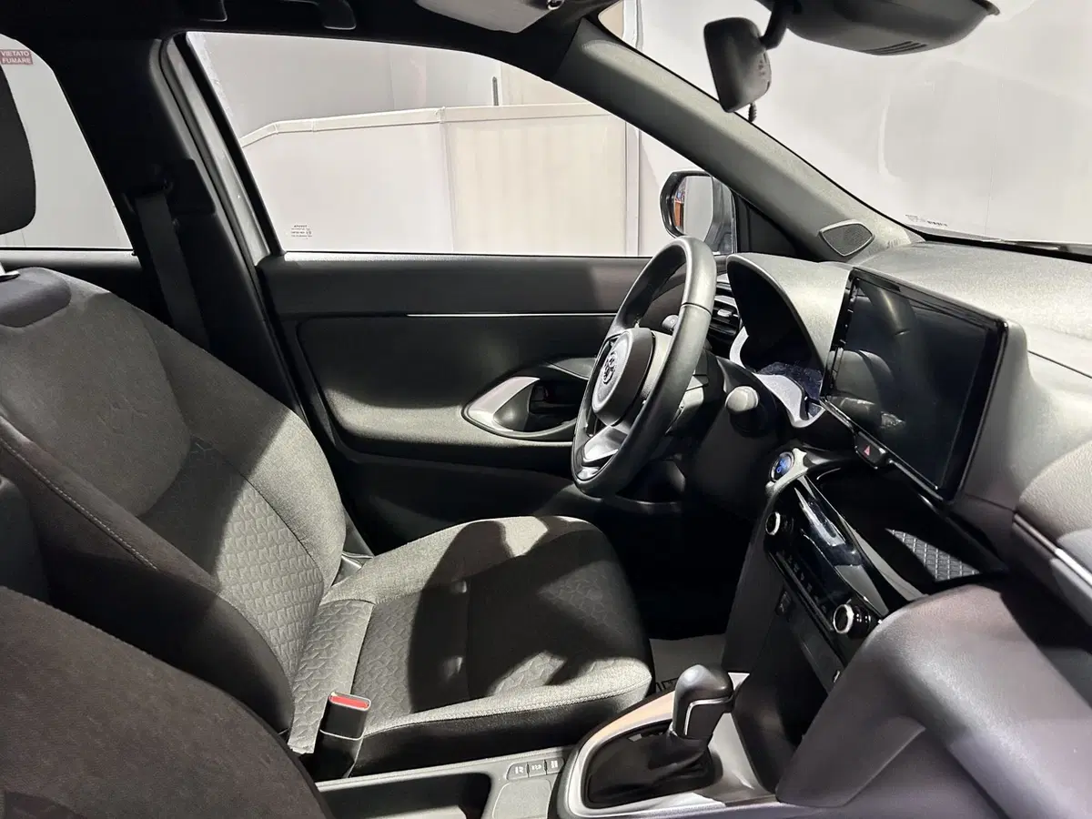 Toyota Yaris Cross usata a Milano (7)