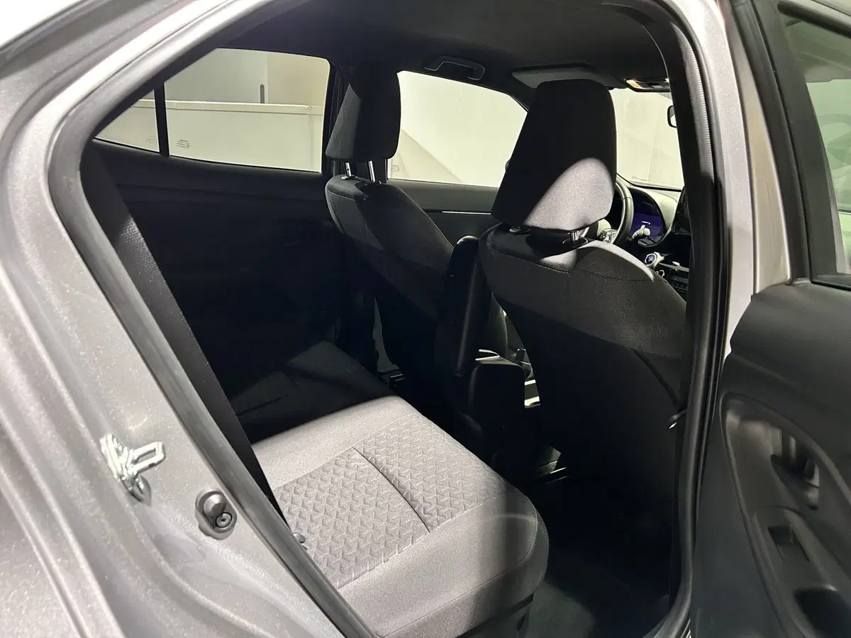 Toyota Yaris Cross usata a Milano (8)