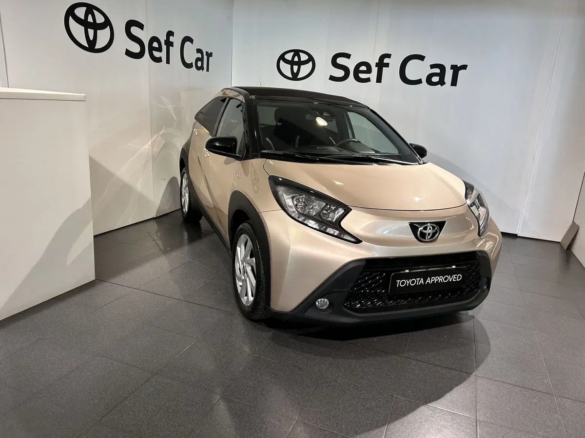 Toyota Aygo X usata a Milano (3)