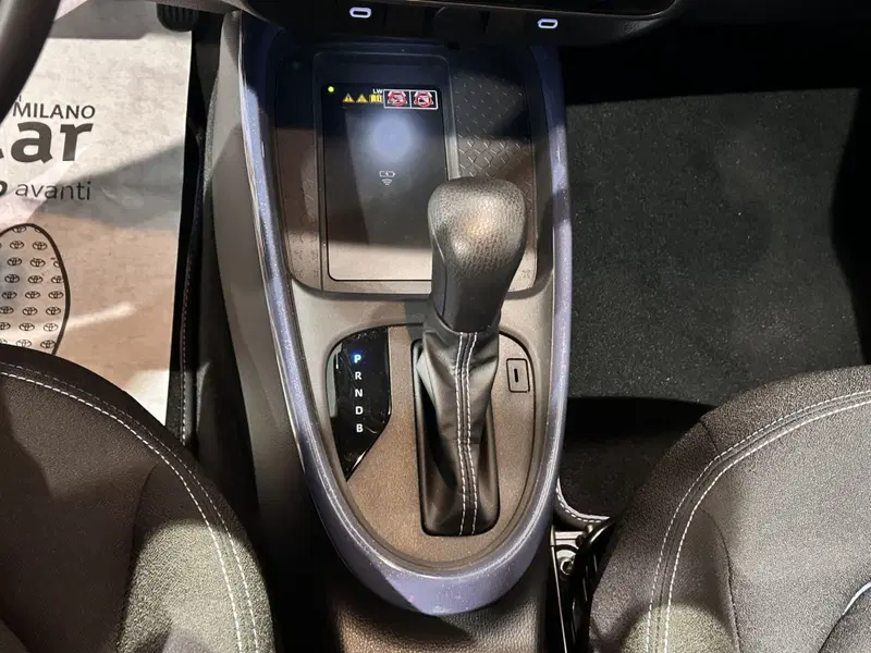 Toyota Aygo X usata a Milano (17)
