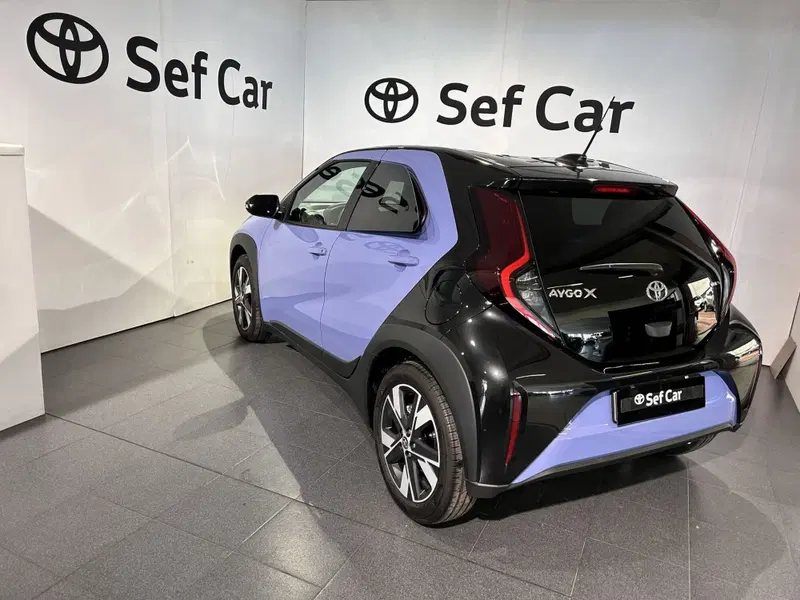 Toyota Aygo X usata a Milano (5)