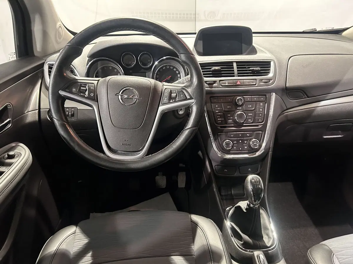 Opel Mokka usata a Milano (10)