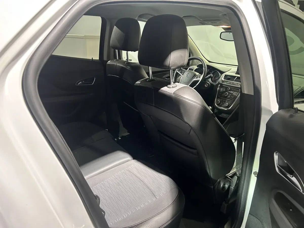 Opel Mokka usata a Milano (13)