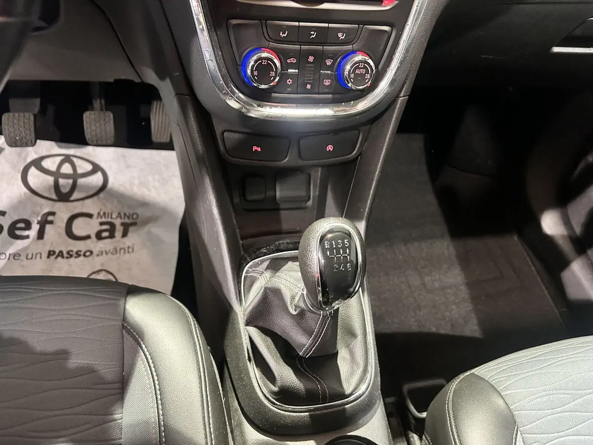 Opel Mokka usata a Milano (16)
