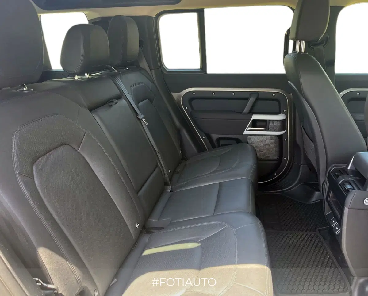 Land Rover Defender usata a Catania (5)