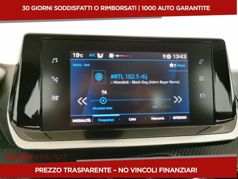 Peugeot 208 usata a Chieti (17)