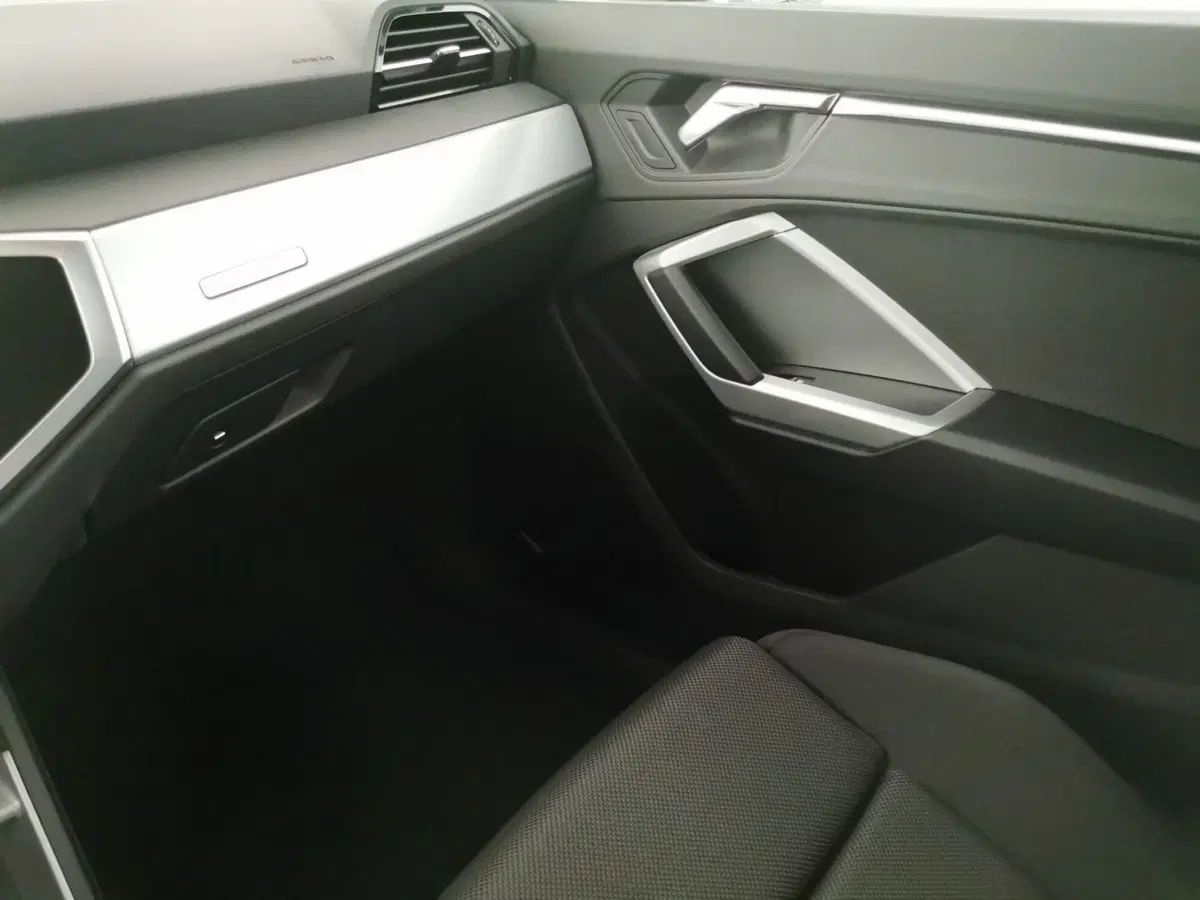 Audi Q3 Sportback usata a Chieti (19)