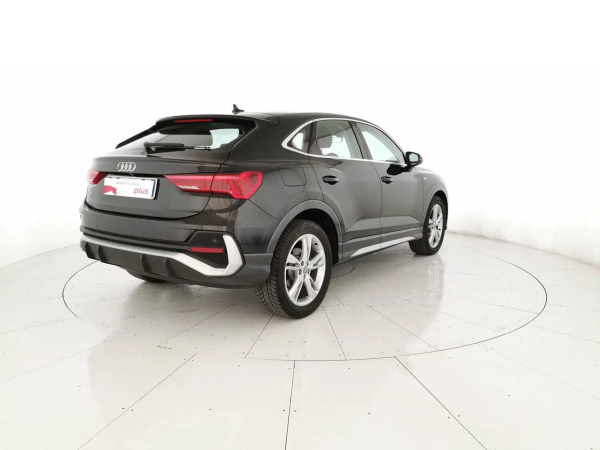 Audi Q3 Sportback usata a Chieti (3)