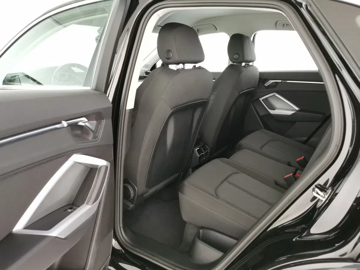 Audi Q3 Sportback usata a Chieti (6)