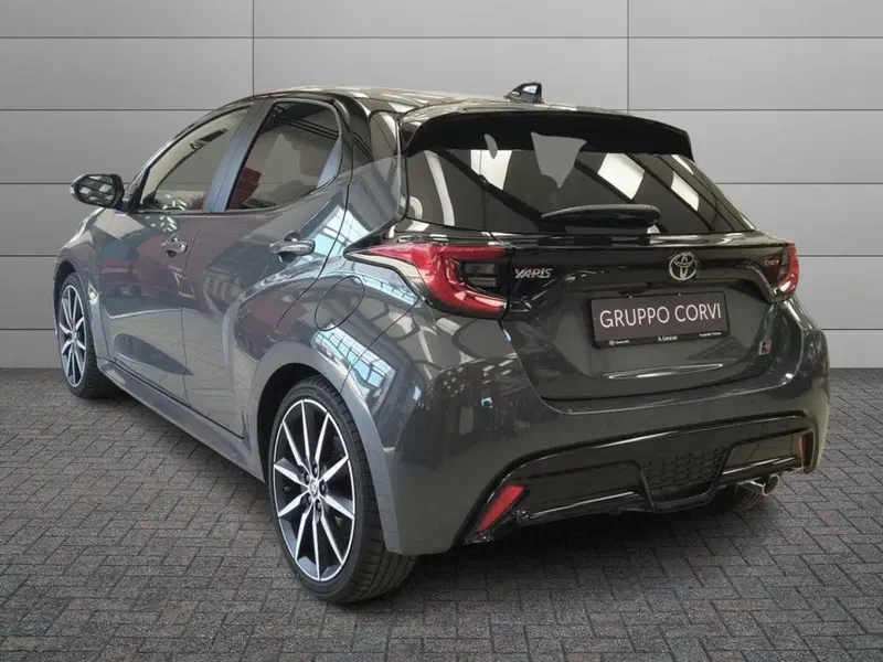 Toyota Yaris GR Sport usata a Roma (4)