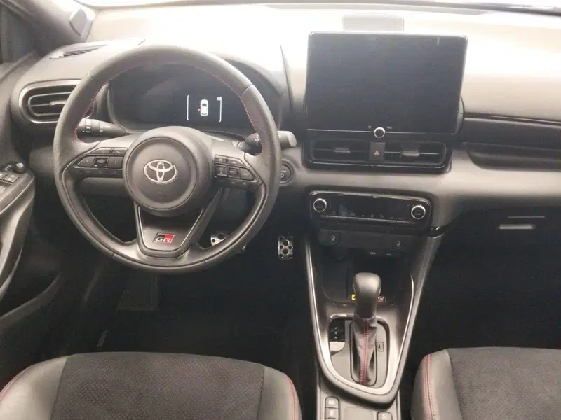 Toyota Yaris GR Sport usata a Roma (7)