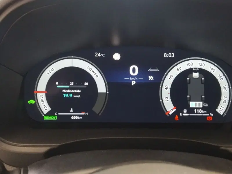 Toyota Yaris GR Sport usata a Roma (8)