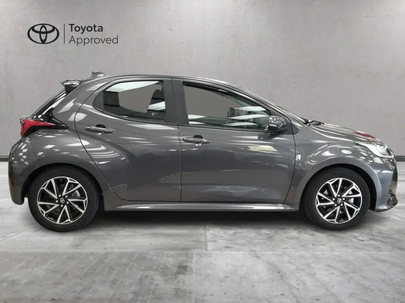 Toyota Yaris usata a Roma (4)