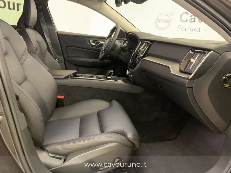 Volvo V60 Cross Country usata a Ferrara (19)