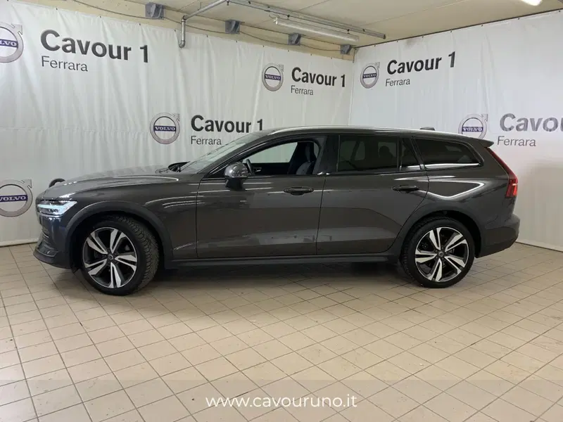 Volvo V60 Cross Country usata a Ferrara (6)