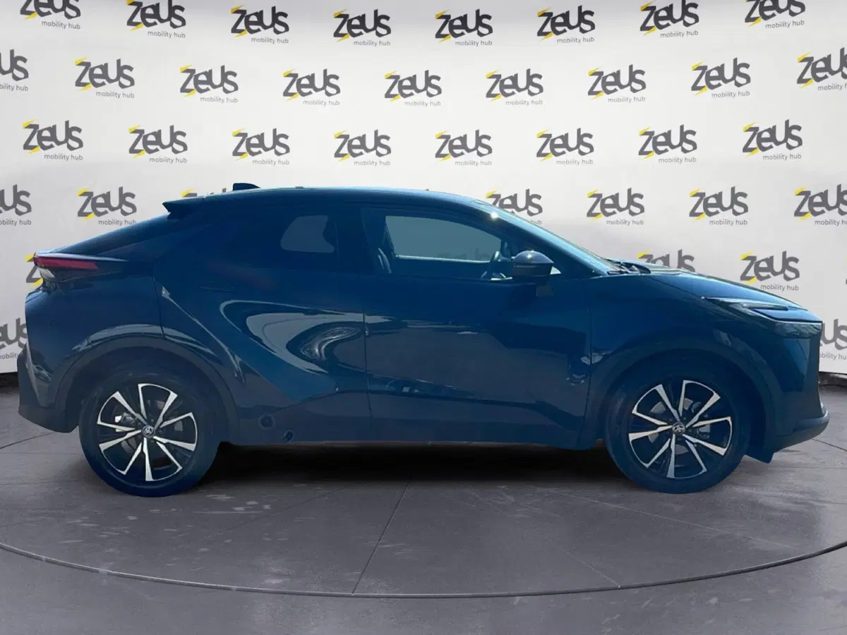 Toyota Toyota C-HR usata a Bologna (7)