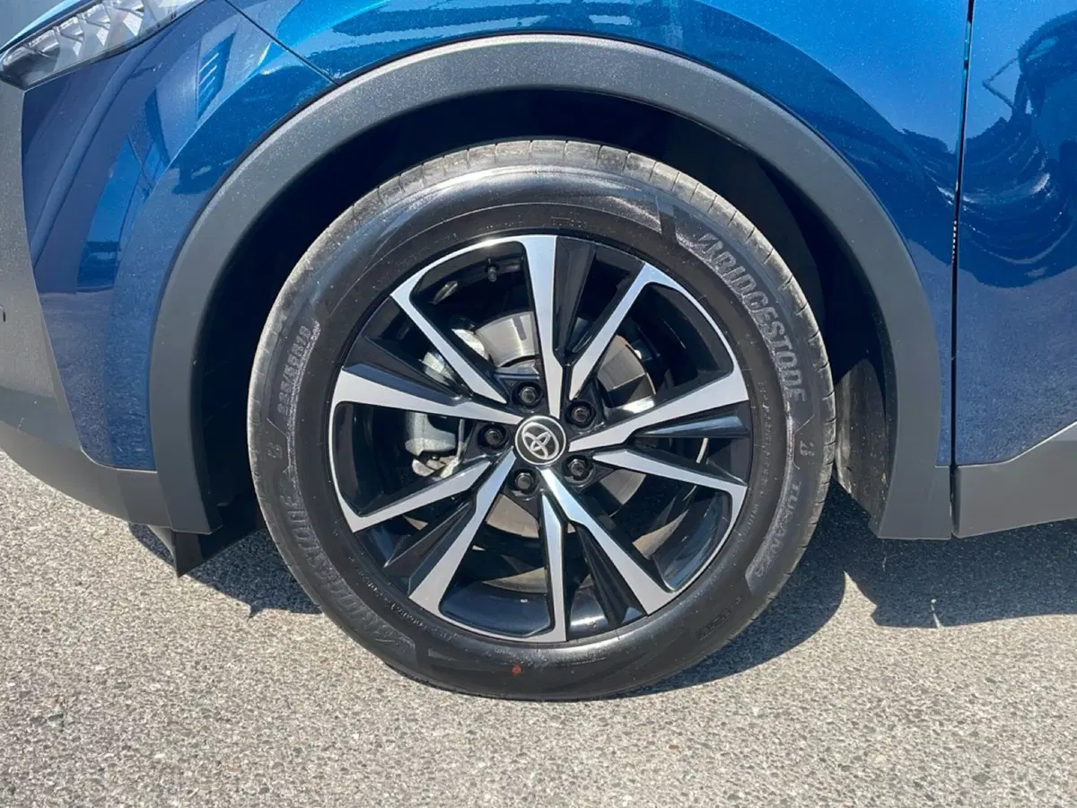 Toyota Toyota C-HR usata a Bologna (9)