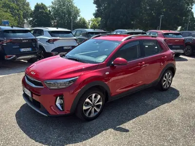 Kia Stonic 1.2 mpi Urban gpl 82cv del 2023 usata a Faenza