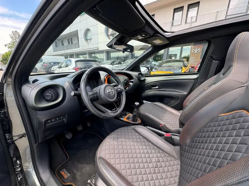 Toyota Aygo X usata a Modena (12)