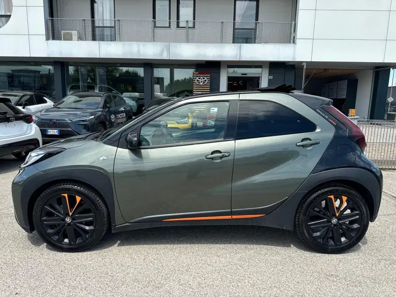 Toyota Aygo X usata a Modena (9)