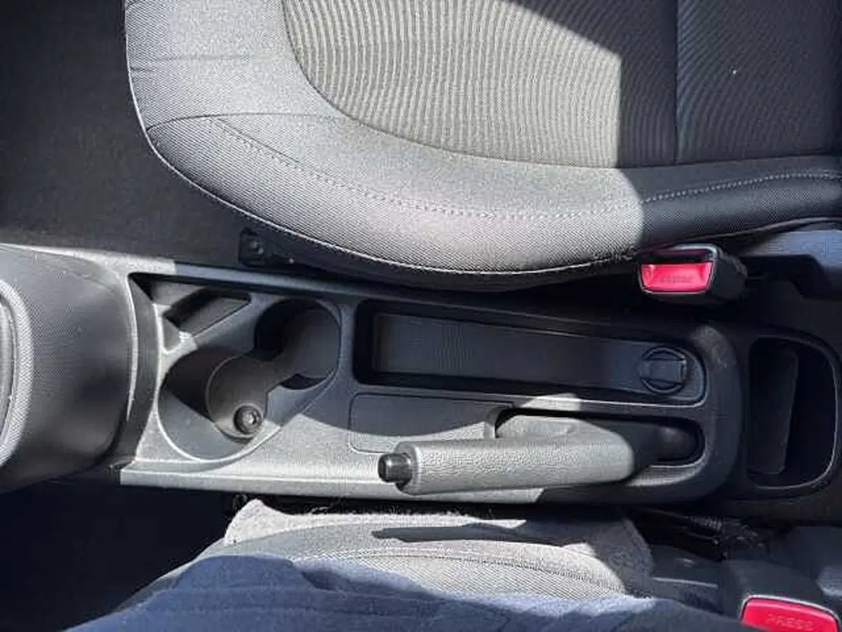Hyundai i10 usata a Pesaro-Urbino (20)