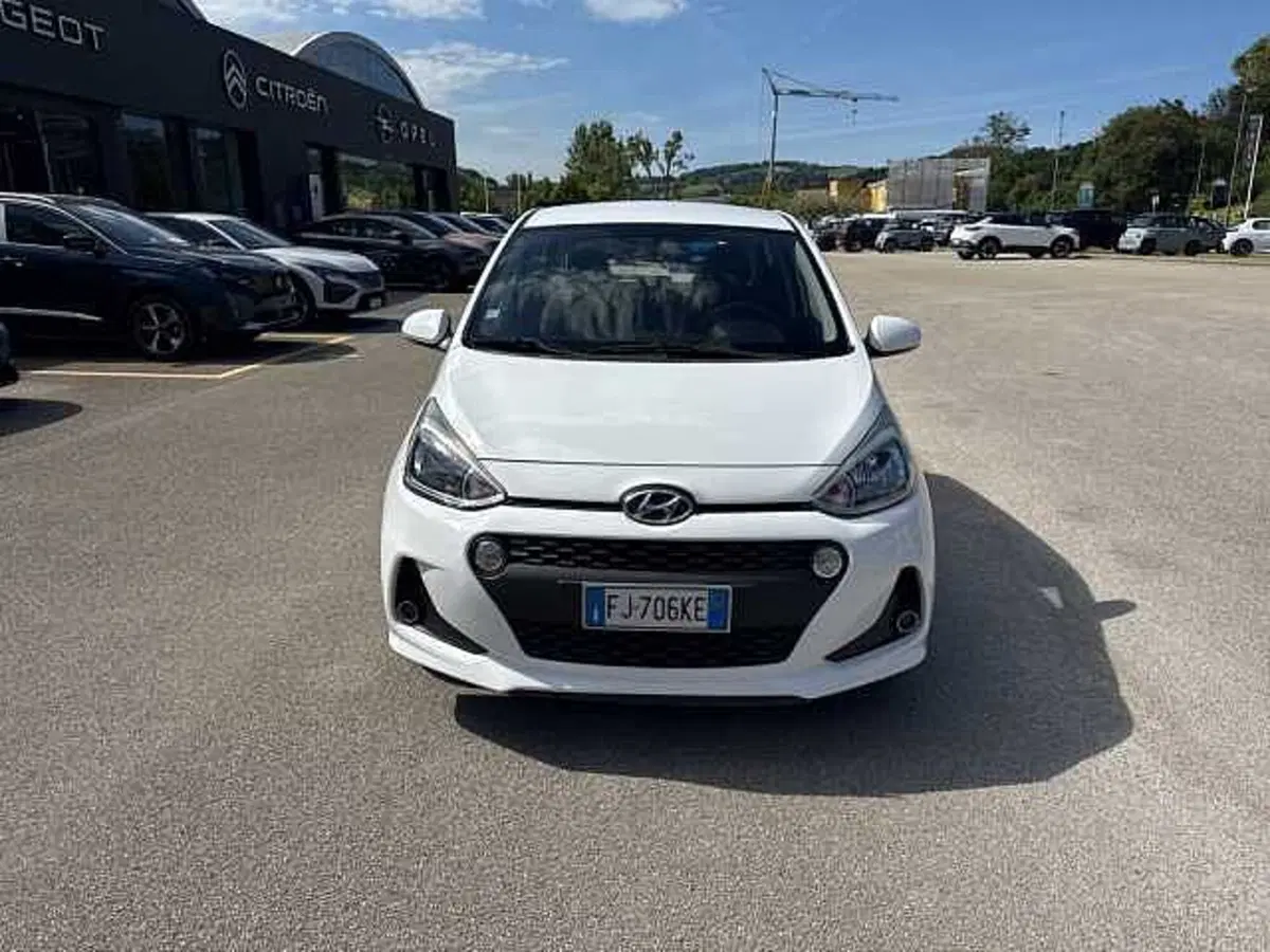 Hyundai i10 usata a Pesaro-Urbino (5)