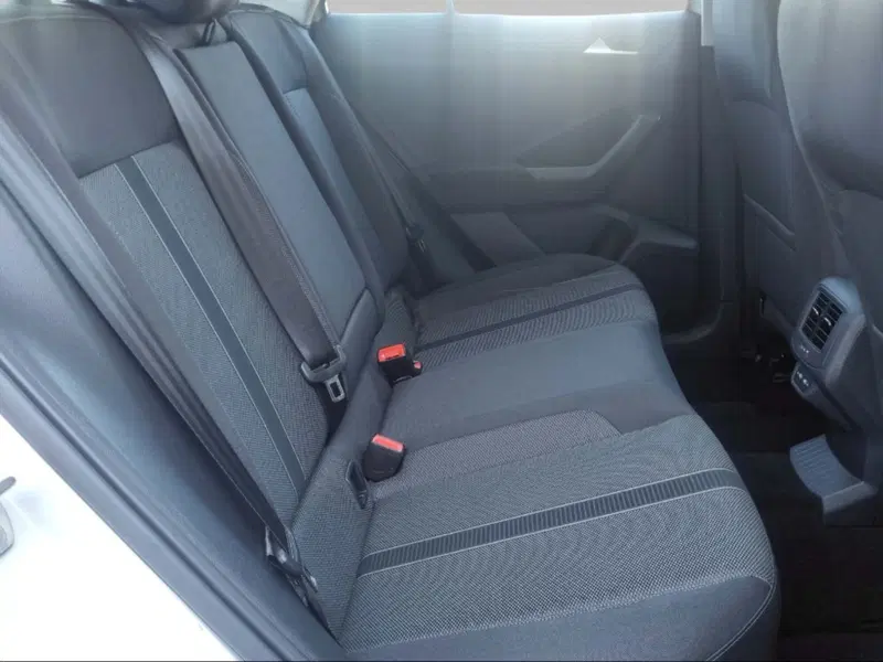 Volkswagen T-Roc usata a Livorno (10)