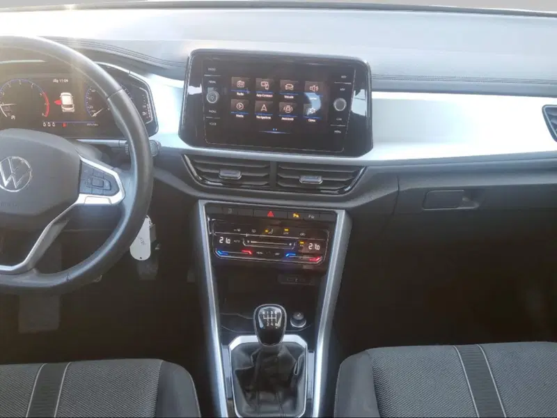 Volkswagen T-Roc usata a Livorno (8)
