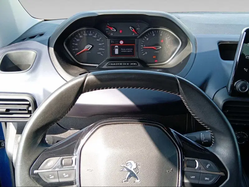 Peugeot Rifter usata a Siena (10)