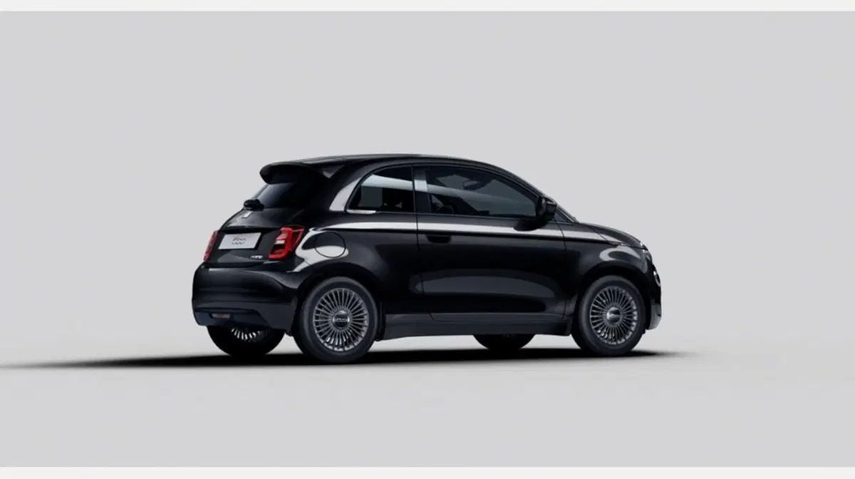 Fiat 500 nuova a Firenze (2)
