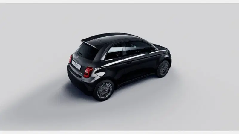 Fiat 500 nuova a Firenze (3)