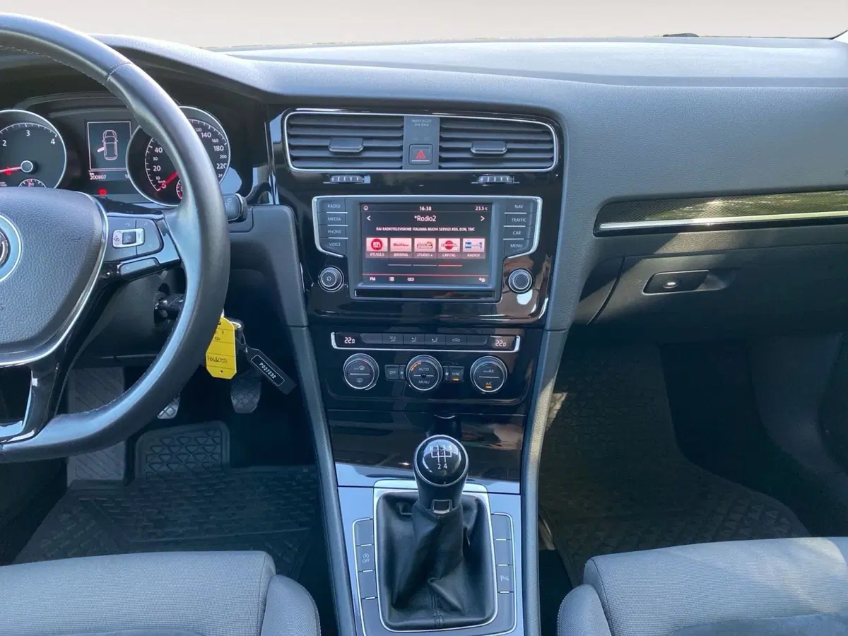 Volkswagen Golf usata a Bologna (8)