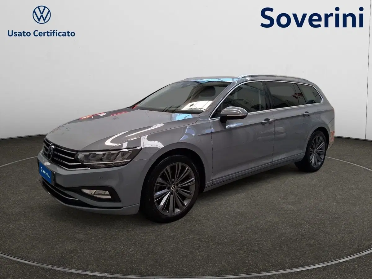 Volkswagen Passat Variant usata a Bologna