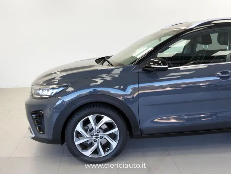 Kia Stonic usata a Como (9)