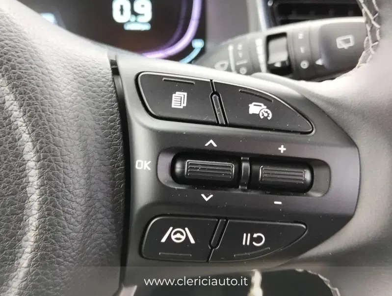 Kia Stonic usata a Como (10)